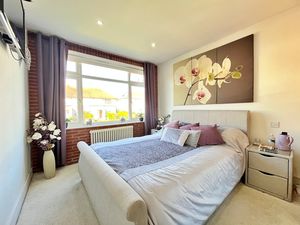 Photo 11- click for photo gallery